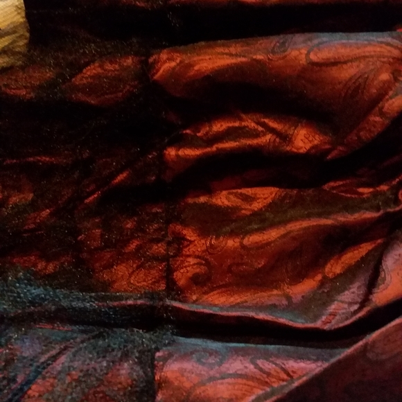 Gothic Mini Skirt - Picture 2 of 3